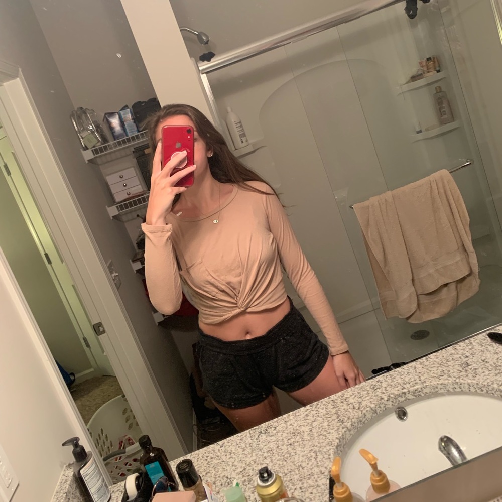 Crop top